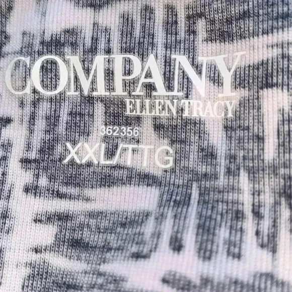 Ellen  Tracy white w blue soft Pima cotton top - Picture 7 of 8